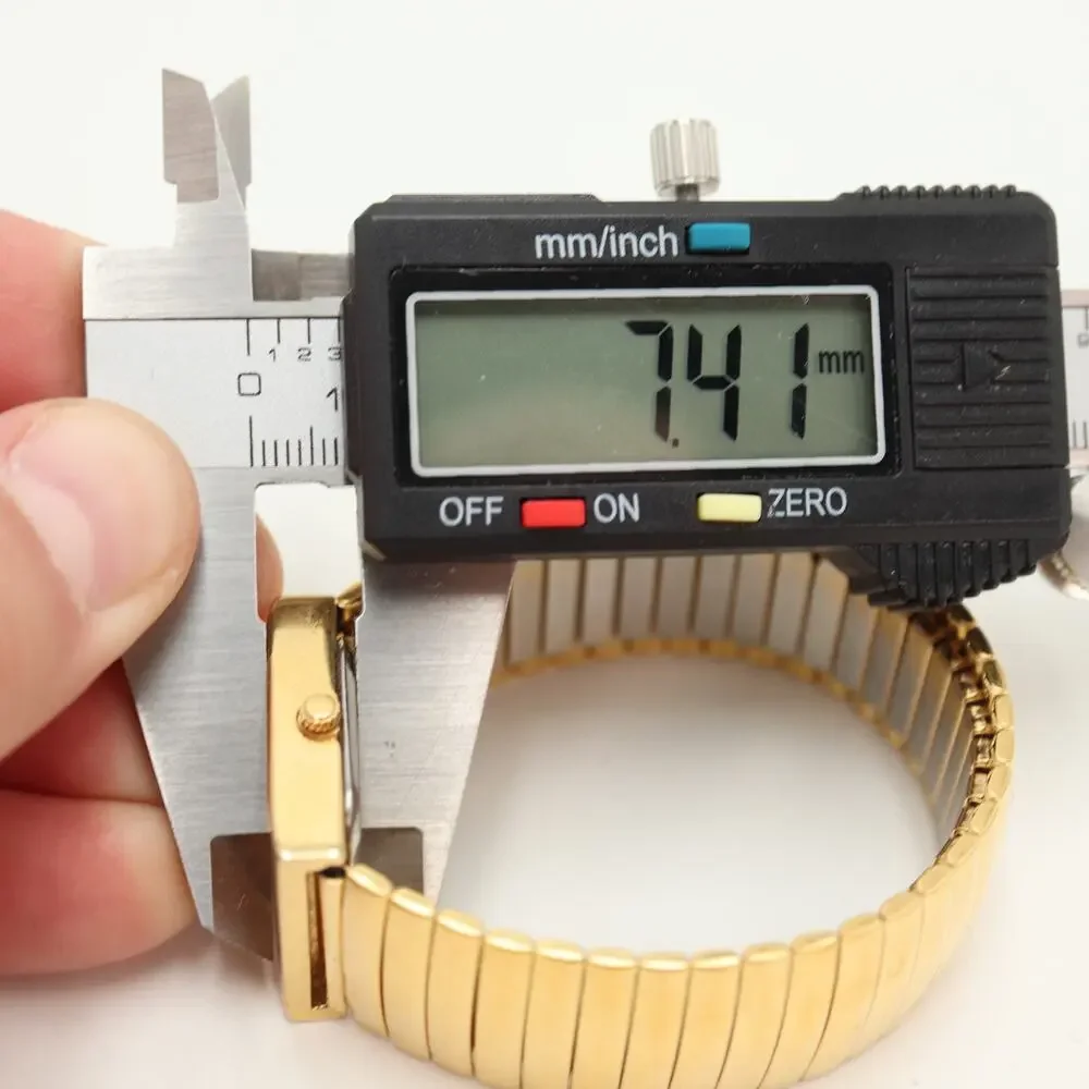 Joan Rivers Classic Womens Gold Tone 25mm Watch Expansion Band w New Battery
